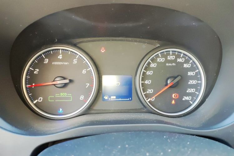 Used Mitsubishi Outlander 2021 Revised Version 2.0L Two-Wheel Drive Comfort Edition 5 Seats Instrument Cluster