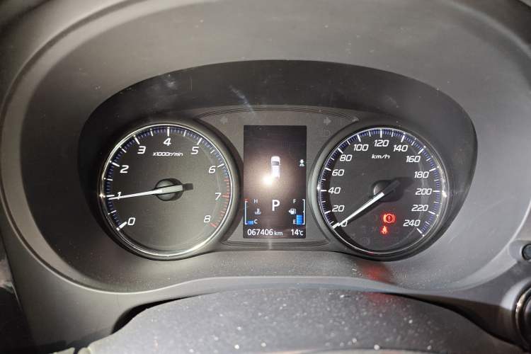 Used Mitsubishi Outlander 2021 2.0L Two-Wheel Drive Comfort Edition 5 Seats Instrument Cluster