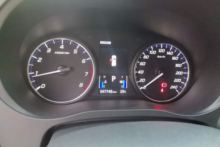 Used Mitsubishi Outlander 2021 2.4L 4x4 Zhi Xiang Edition 7 Seats Instrument Cluster
