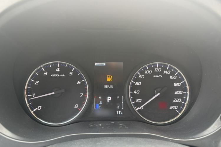 Used Mitsubishi Outlander 2021 2.4L 4x4 Zhi Xiang Edition 7 Seats Interior 6