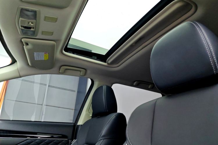 Used Mitsubishi Outlander 2021 2.4L 4x4 Zhi Xiang Edition 7 Seats Interior 7