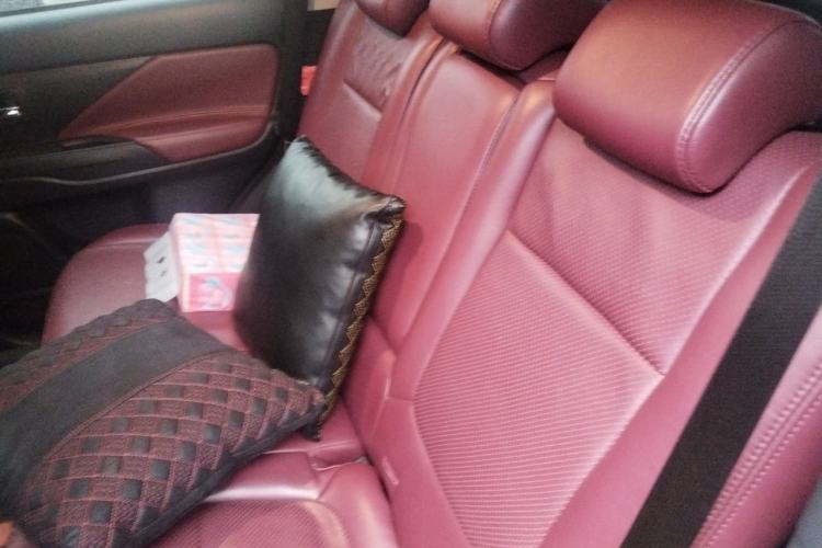 Used Mitsubishi Outlander 2021 2.0L Two-Wheel Drive Comfort Edition 5 Seats Left Rear Seat