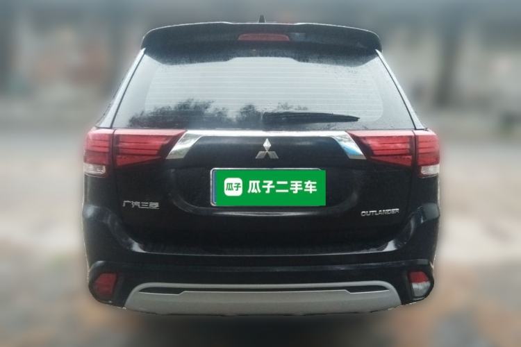 Used Mitsubishi Outlander 2021 2.0L Two-Wheel Drive Comfort Edition 5 Seats Rear