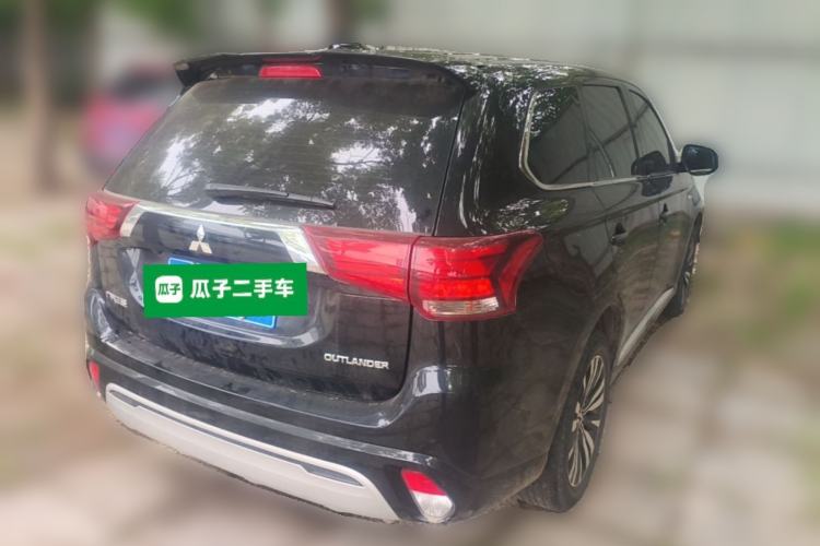 Used Mitsubishi Outlander 2021 Revised Version 2.0L Two-Wheel Drive Comfort Edition 5 Seats Rear Right 45 Deg