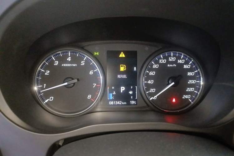 Used Mitsubishi Outlander 2021 2.0L Two-Wheel Drive Comfort Edition 5 Seats Instrument Cluster