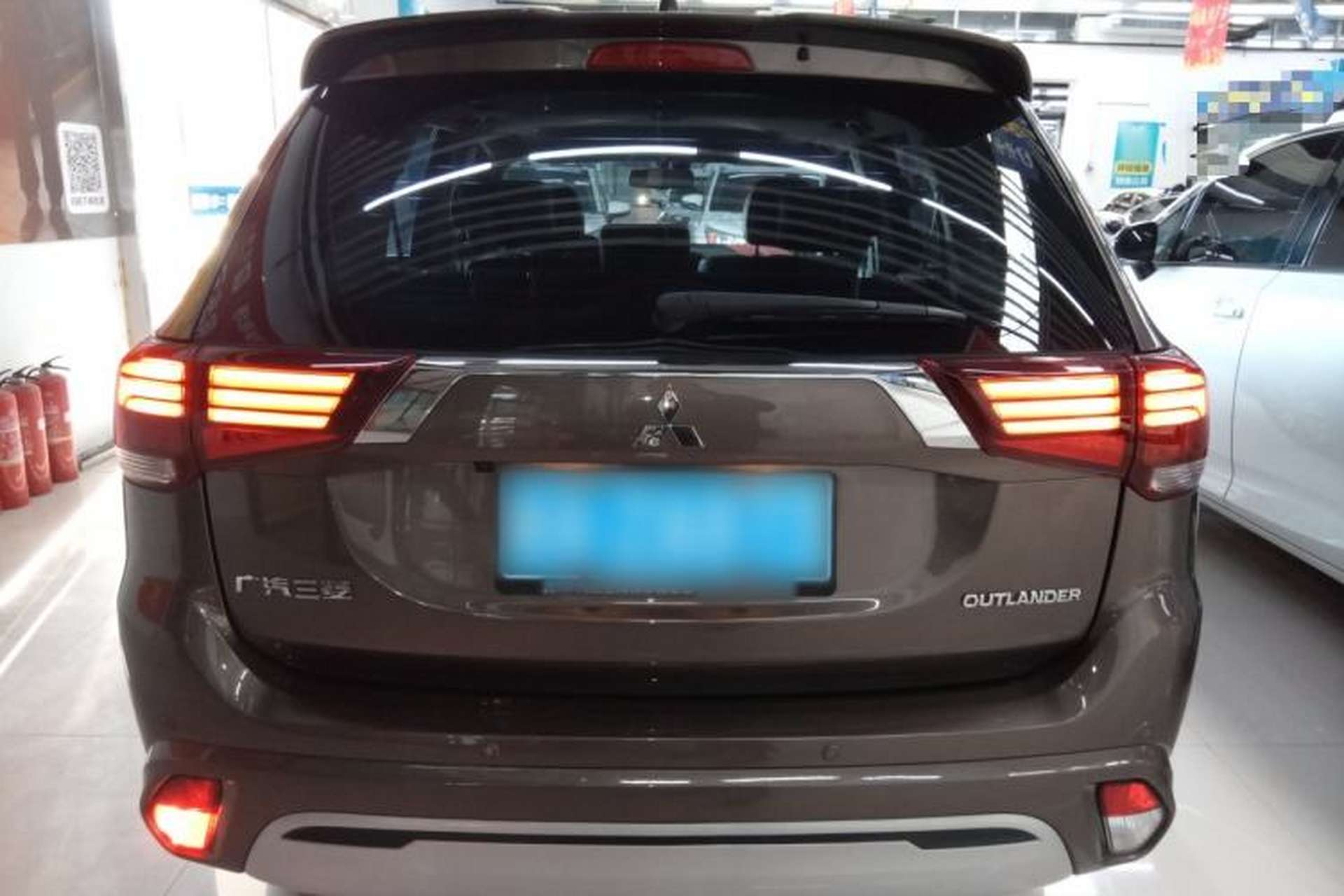 Used Mitsubishi Outlander 2021 Revised Version 2.0L Two-Wheel Drive Enjoyment Edition 5 Seats Rear