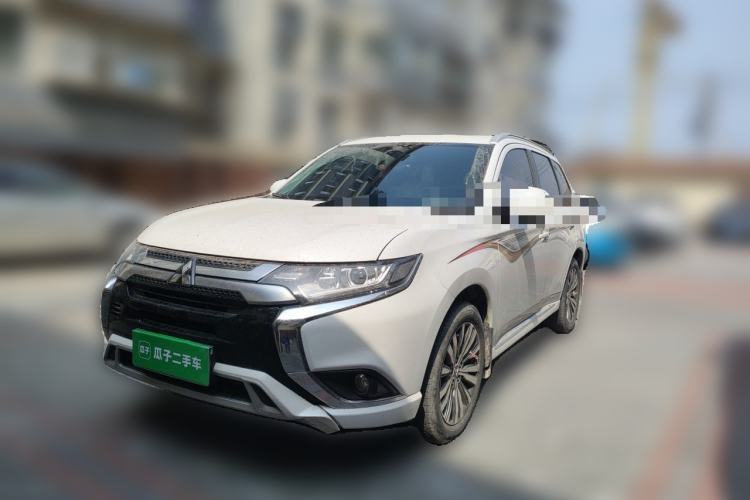 Ojetý Mitsubishi Outlander 2021 2.0L Two-Wheel Drive Comfort Edition 7 Seats Guazi used car, China used car export, Used car for sale, Used  cars, Cheapest cars for sale