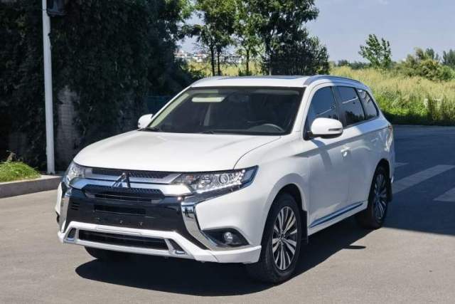 Used Mitsubishi Outlander 2021 2.0L Two-Wheel Drive Comfort Edition 5 Seats