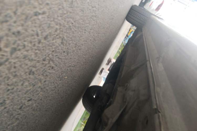 Used Mitsubishi Outlander 2021 2.0L Two-Wheel Drive Comfort Edition 7 Seats Chassis Rear Left