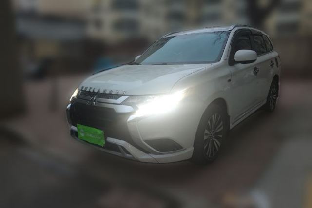 Used Mitsubishi Outlander 2021 2.0L Two-Wheel Drive Comfort Edition 5 Seats
