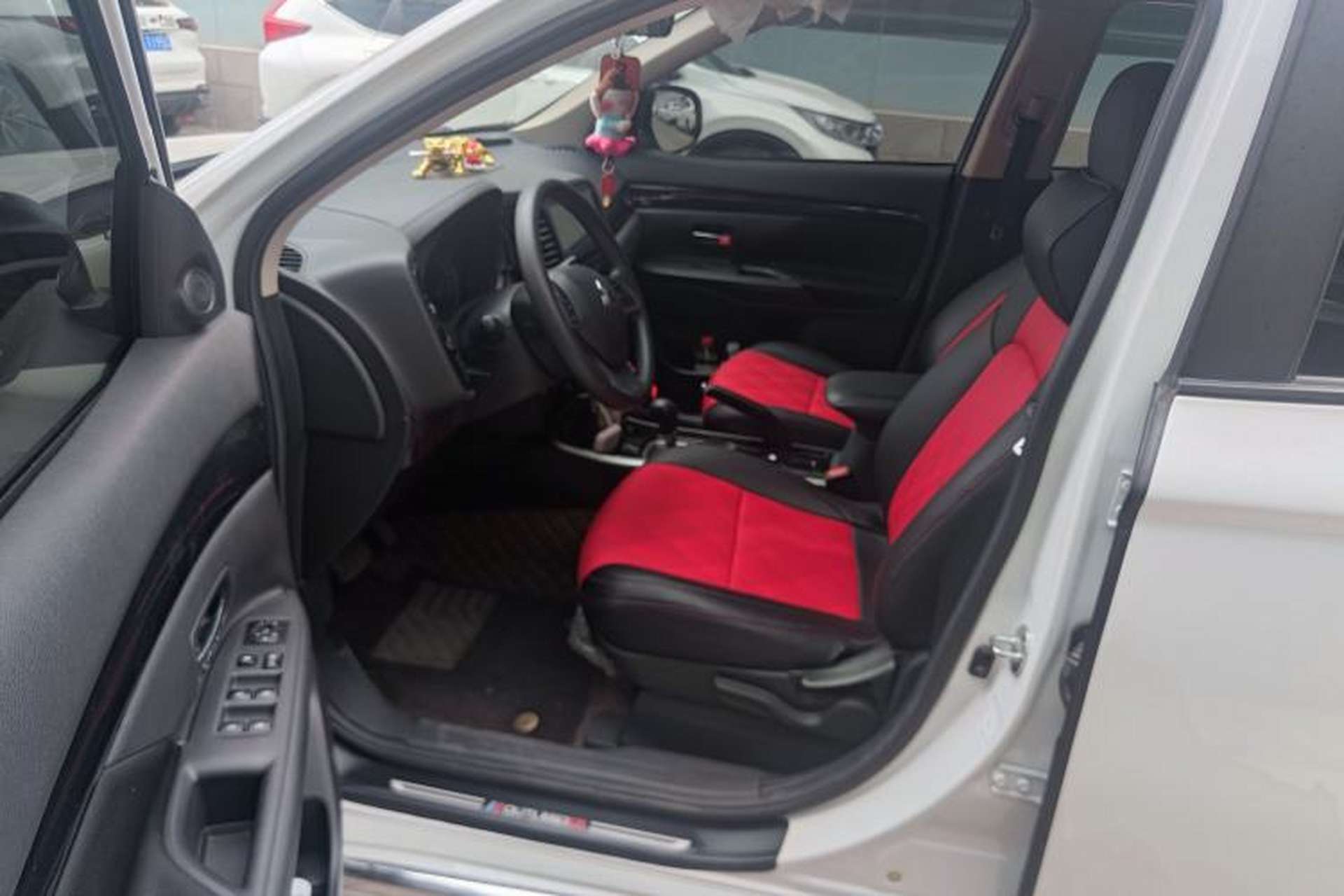 Used Mitsubishi Outlander 2021 2.0L Two-Wheel Drive Comfort Edition 5 Seats Driver Seat