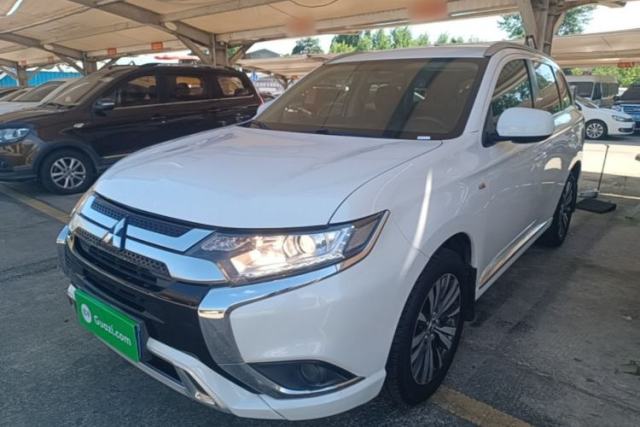Used Mitsubishi Outlander 2021 2.0L Two-Wheel Drive Comfort Edition 5 Seats