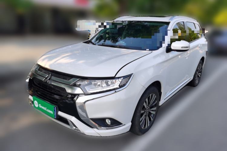 Mitsubishi Outlander 2021 Revised Version 2.0L Two-Wheel Drive Enjoyment Edition 5 Seats usado Guazi used car, China used car export, Used car for sale, Used cars, Cheapest cars for sale