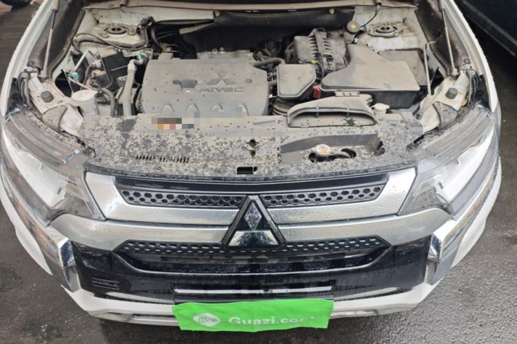 Used Mitsubishi Outlander 2021 2.0L Two-Wheel Drive Comfort Edition 5 Seats Engine Bay