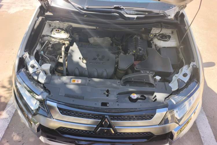 Used Mitsubishi Outlander 2021 2.0L Two-Wheel Drive Comfort Edition 5 Seats Engine Bay