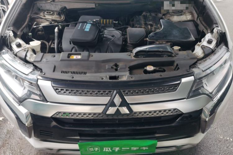Used Mitsubishi Outlander 2021 Revised Version 2.0L Two-Wheel Drive Comfort Edition 5 Seats Engine Bay
