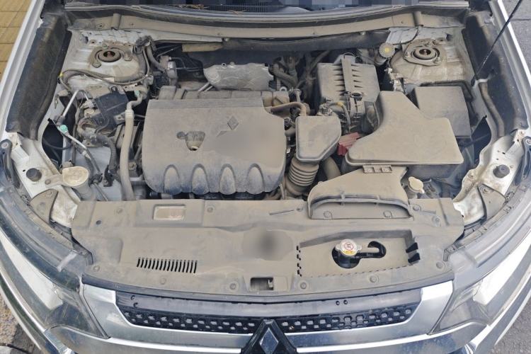 Used Mitsubishi Outlander 2021 Revised Version 2.0L Two-Wheel Drive Comfort Edition 5 Seats Engine Bay