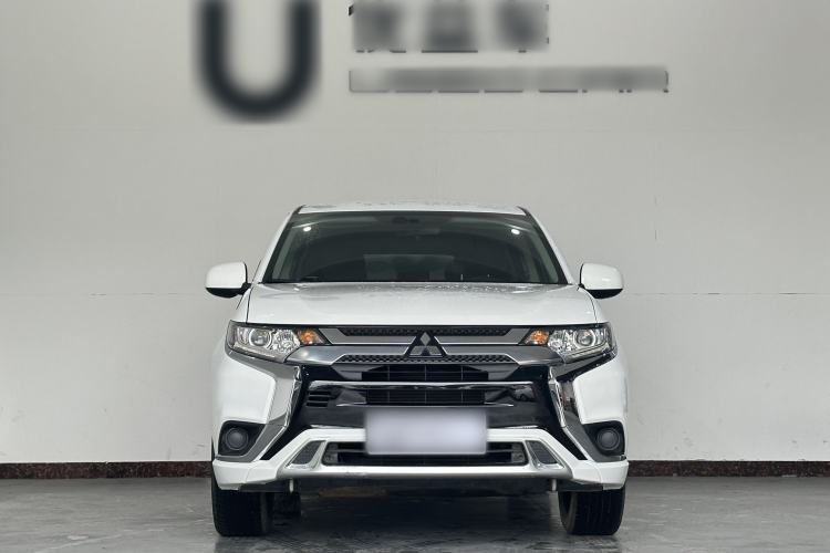 Used Mitsubishi Outlander 2021 Revised Version 2.0L Two-Wheel Drive Comfort Edition 5 Seats Exterior 1