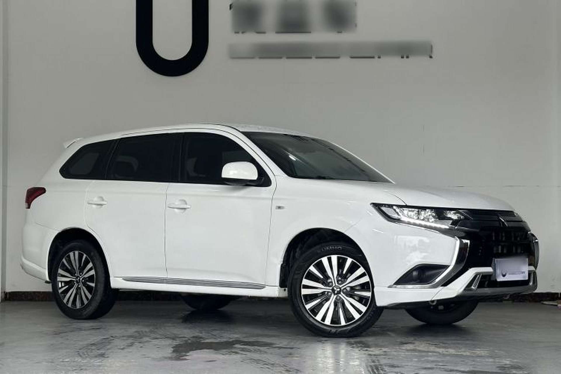 Used Mitsubishi Outlander 2021 Revised Version 2.0L Two-Wheel Drive Comfort Edition 5 Seats Exterior 2