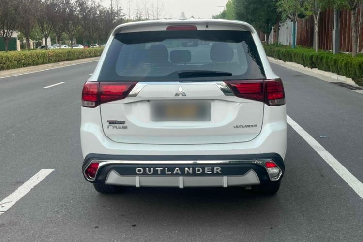 Used Mitsubishi Outlander 2021 Revised Version 2.0L Two-Wheel Drive Comfort Edition 5 Seats Exterior 6