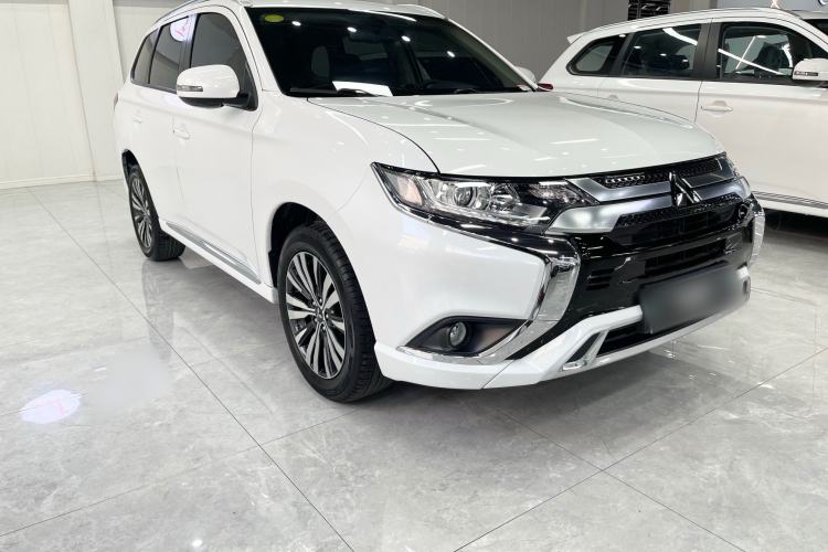 Used Mitsubishi Outlander 2021 Revised Version 2.0L Two-Wheel Drive Comfort Edition 7 Seats Exterior 7