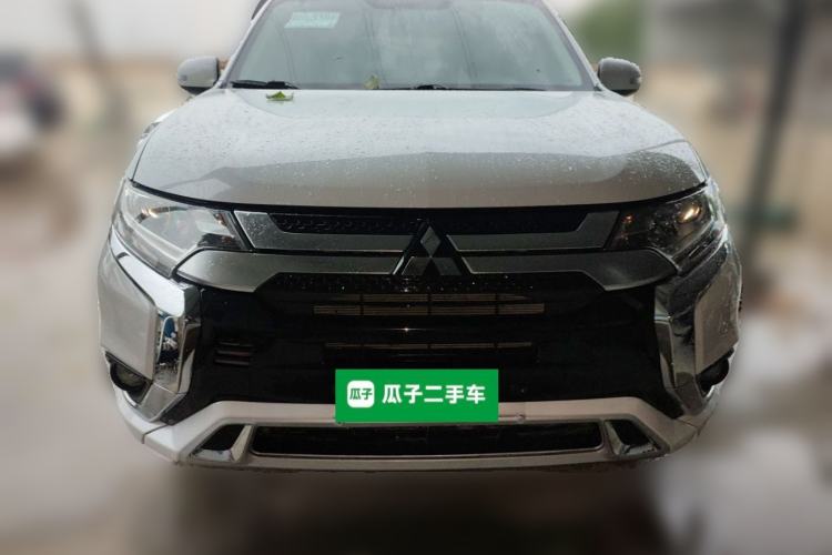 Used Mitsubishi Outlander 2021 2.0L Two-Wheel Drive Comfort Edition 5 Seats Front