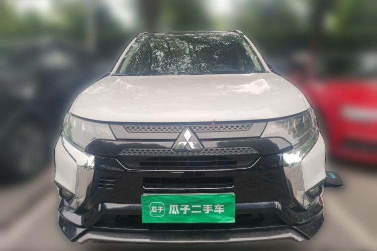 Used Mitsubishi Outlander 2021 2.4L 4x4 DynaDrive Edition 5 Seats Front