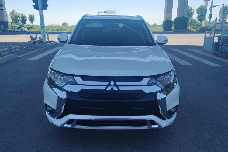 Used Mitsubishi Outlander 2021 2.0L Two-Wheel Drive Comfort Edition 5 Seats Front