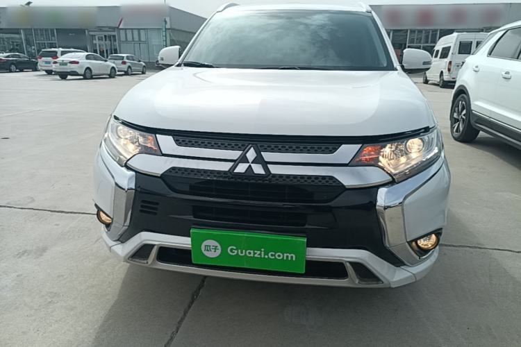 Used Mitsubishi Outlander 2021 2.0L Two-Wheel Drive Comfort Edition 5 Seats Front