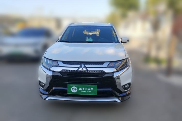 Used Mitsubishi Outlander 2021 2.4L 4x4 Comfort Edition 5 Seats Front