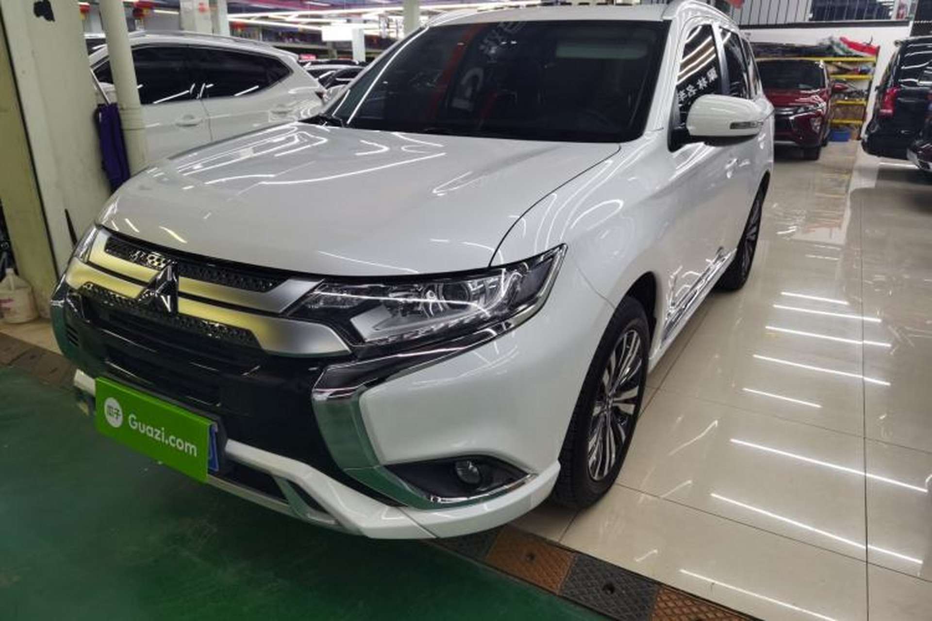 Used Mitsubishi Outlander 2021 Revised Version 2.0L Two-Wheel Drive Enjoyment Edition 5 Seats Front Left 45 Deg