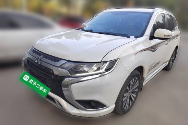 Used Mitsubishi Outlander 2021 2.4L 4x4 Zhi Xiang Edition 7 Seats