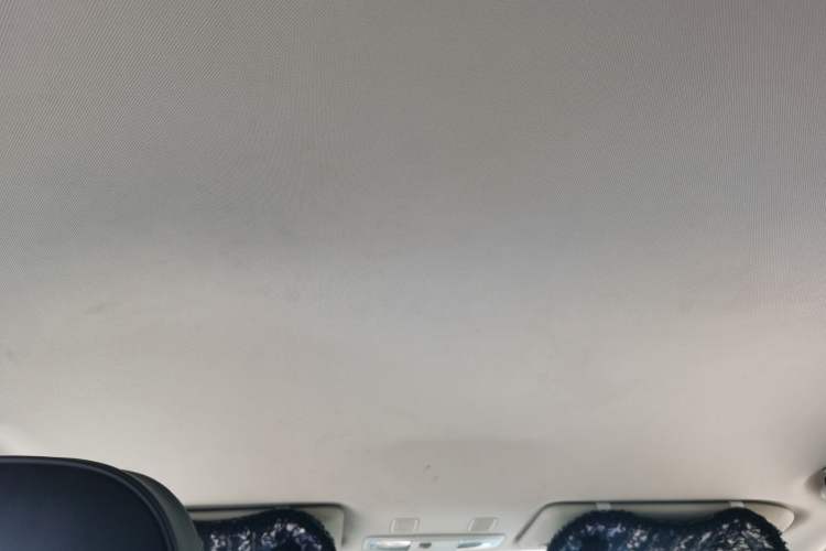 Used Mitsubishi Outlander 2021 2.0L Two-Wheel Drive Comfort Edition 5 Seats Headliner