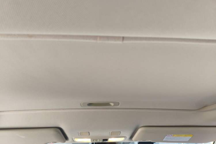 Used Mitsubishi Outlander 2021 Revised Version 2.0L Two-Wheel Drive Enjoyment Edition 5 Seats Headliner
