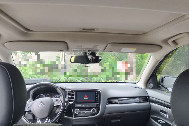 Used Mitsubishi Outlander 2021 2.4L 4x4 Comfort Edition 5 Seats Headliner
