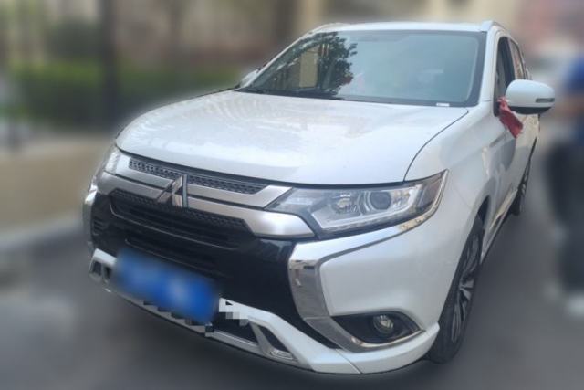 Used Mitsubishi Outlander 2021 Revised Version 2.0L Two-Wheel Drive Enjoyment Edition 5 Seats