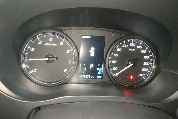 Used Mitsubishi Outlander 2021 2.4L 4x4 Zhi Xiang Edition 7 Seats Instrument Cluster