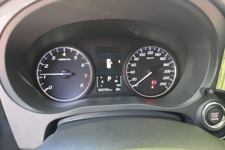 Used Mitsubishi Outlander 2021 2.0L Two-Wheel Drive Comfort Edition 5 Seats Instrument Cluster
