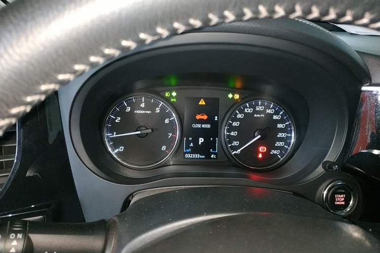 Used Mitsubishi Outlander 2021 Revised Version 2.0L Two-Wheel Drive Enjoyment Edition 5 Seats Instrument Cluster