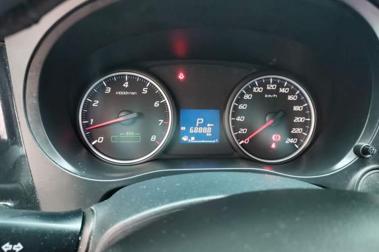 Used Mitsubishi Outlander 2021 Revised Version 2.0L Two-Wheel Drive Comfort Edition 5 Seats Instrument Cluster