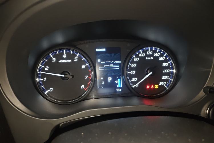 Used Mitsubishi Outlander 2021 2.4L 4x4 Zhi Xiang Edition 7 Seats Instrument Cluster