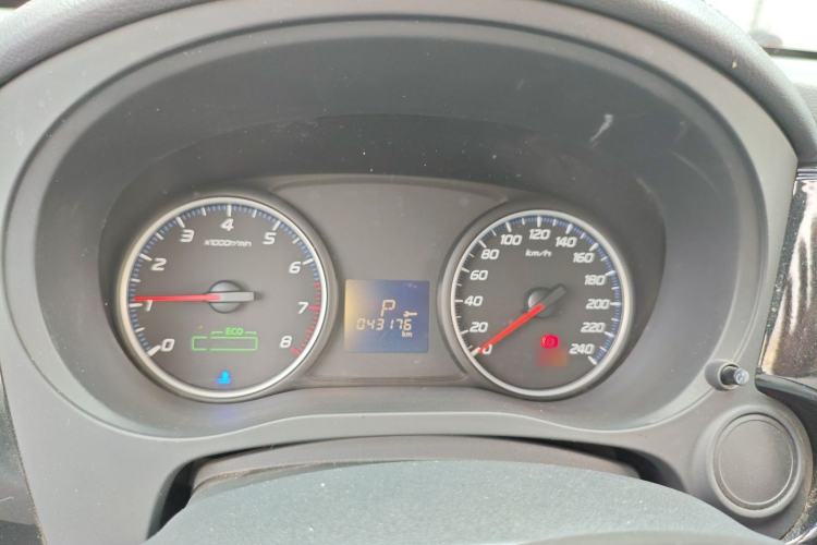 Used Mitsubishi Outlander 2021 Revised Version 2.0L Two-Wheel Drive Comfort Edition 5 Seats Instrument Cluster