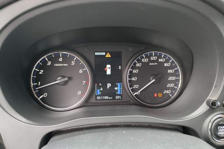 Used Mitsubishi Outlander 2021 2.4L 4x4 Comfort Edition 5 Seats Instrument Cluster