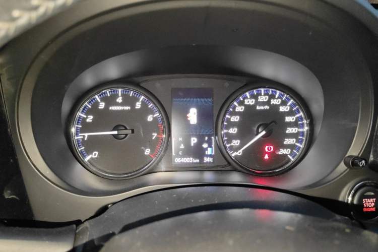 Used Mitsubishi Outlander 2021 Revised Version 2.0L Two-Wheel Drive Enjoyment Edition 5 Seats Instrument Cluster