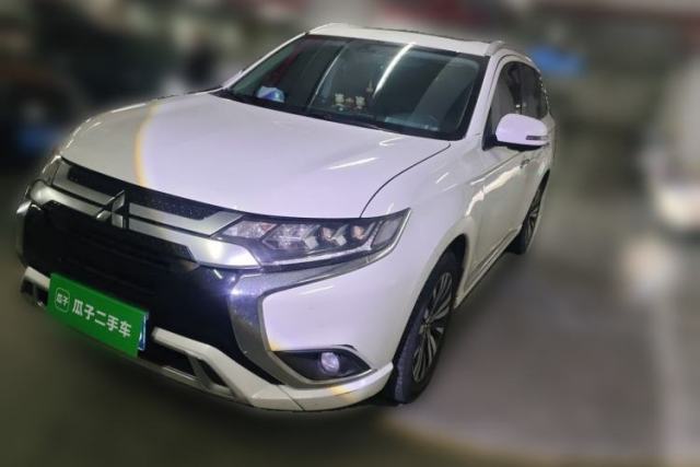 Used Mitsubishi Outlander 2021 2.4L 4x4 Zhi Xiang Edition 7 Seats