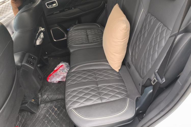 Used Mitsubishi Outlander 2021 2.4L 4x4 Comfort Edition 5 Seats Left Rear Seat