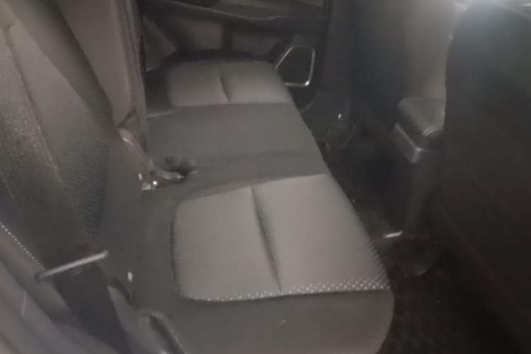 Used Mitsubishi Outlander 2021 2.0L Two-Wheel Drive Comfort Edition 5 Seats Left Rear Seat