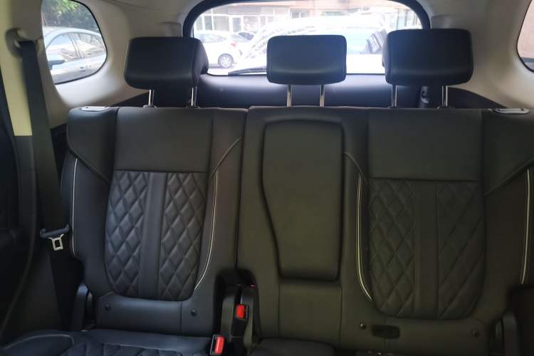 Used Mitsubishi Outlander 2021 2.0L Two-Wheel Drive Comfort Edition 5 Seats Left Rear Seat