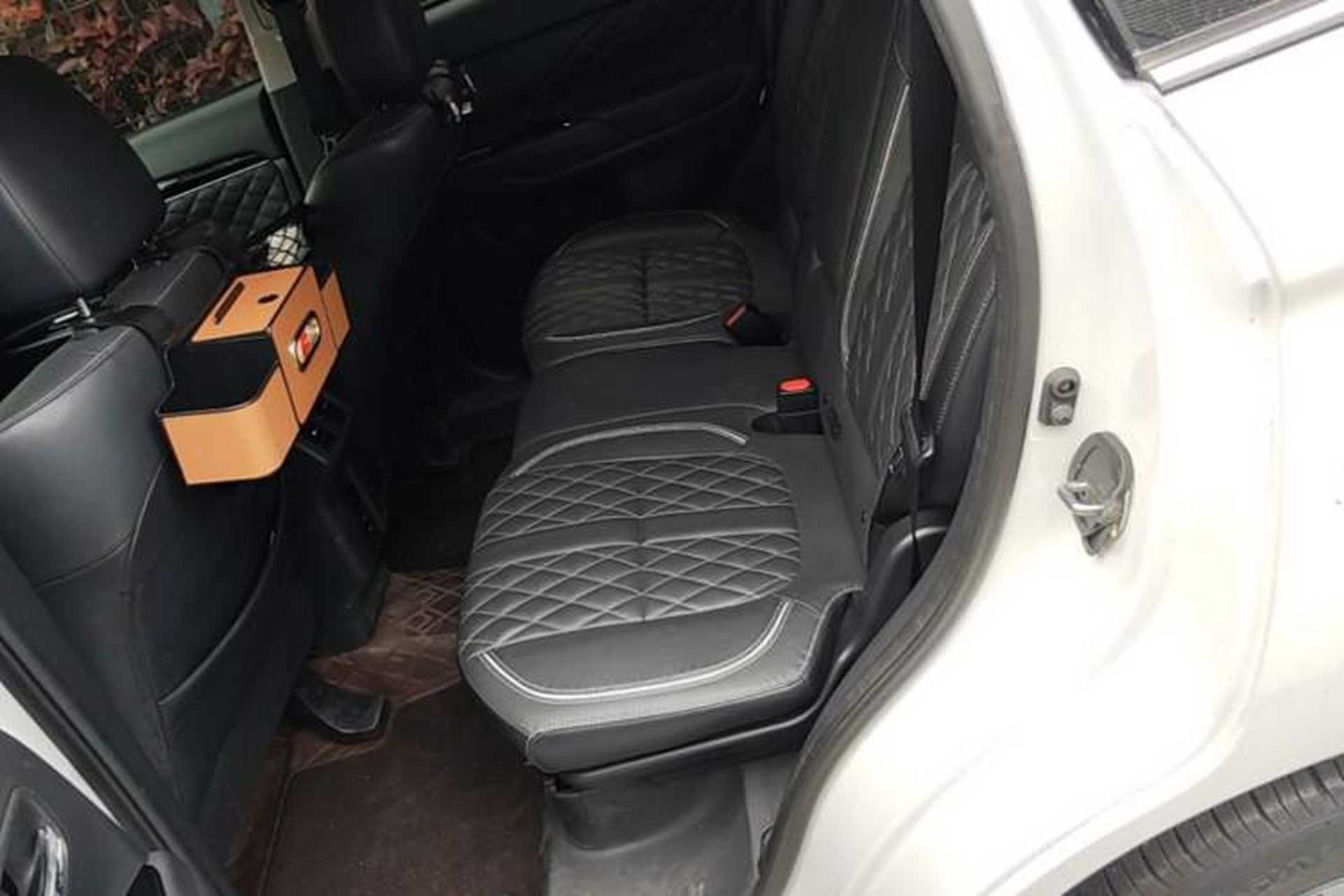 Used Mitsubishi Outlander 2021 2.4L 4x4 Zhi Xiang Edition 7 Seats Left Rear Seat