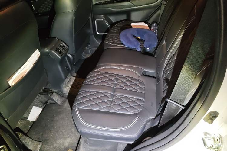 Used Mitsubishi Outlander 2021 2.0L Two-Wheel Drive Comfort Edition 5 Seats Left Rear Seat
